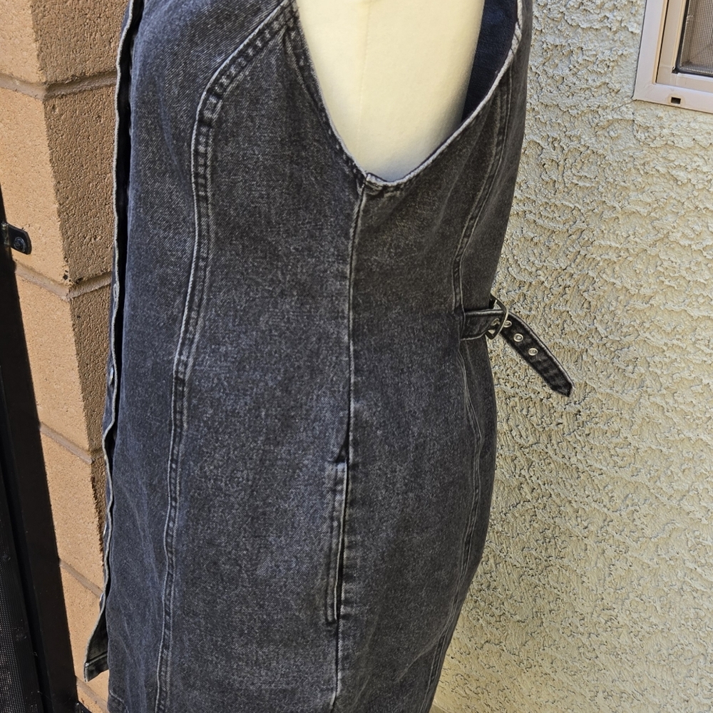 Levi's Grey Button-Front Black Denim Pinafore Dress - Picture 7 of 13